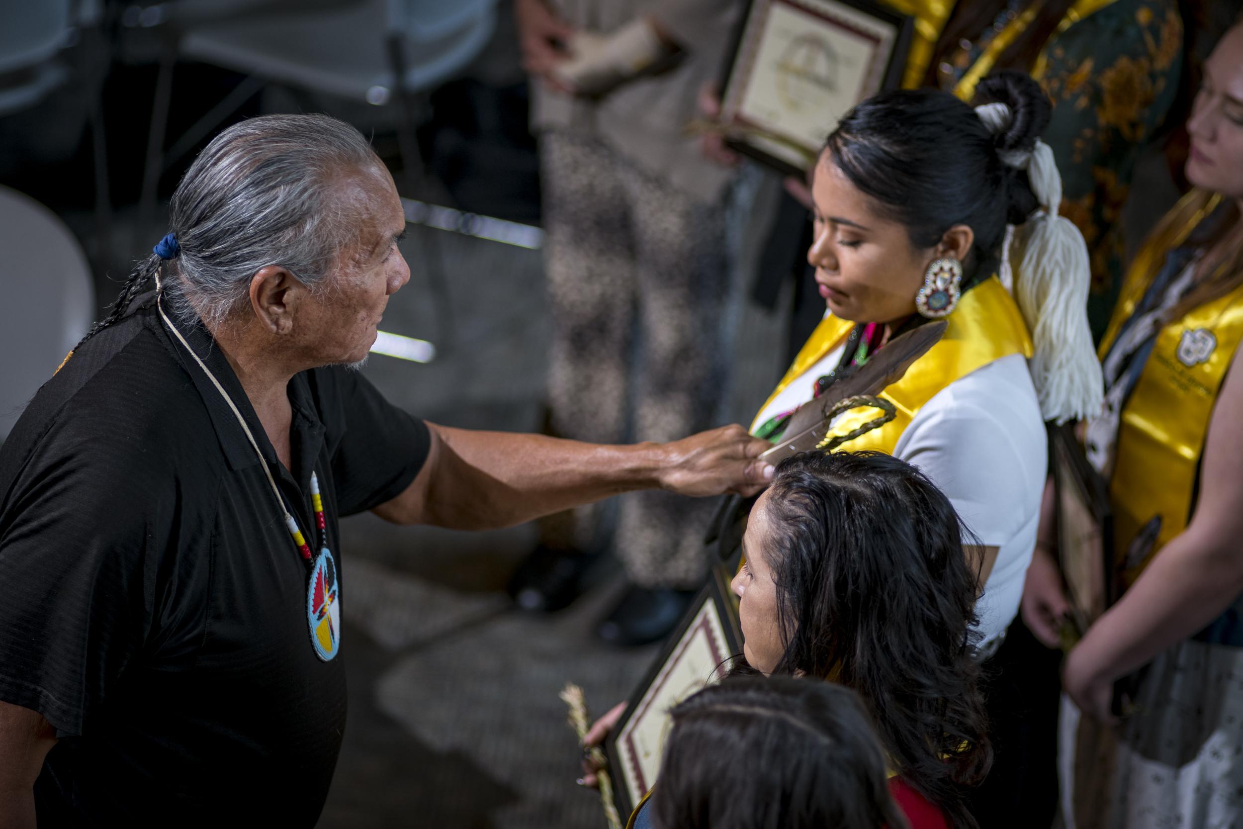 美国原住民在专业典礼上的仪式